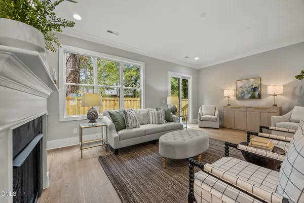 $987,500 | 811 Maple Berry Lane, Unit 105, Raleigh, NC 27607