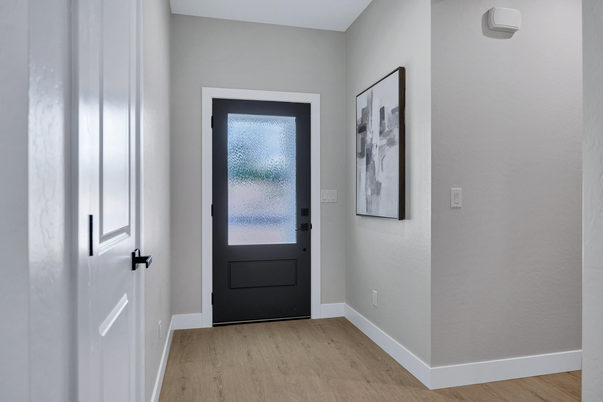 1105 East Frontier Street Payson, AZ 85541 - Photo 5 of 26 a view of front door