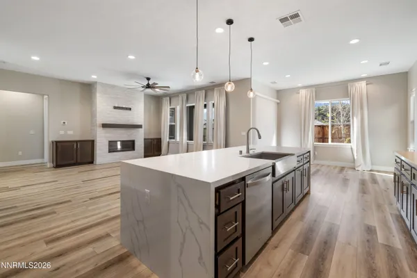 $900,000 | 250 Commodore Drive, Verdi, NV 89439