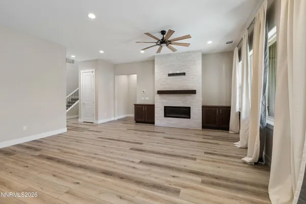 $900,000 | 250 Commodore Drive, Verdi, NV 89439