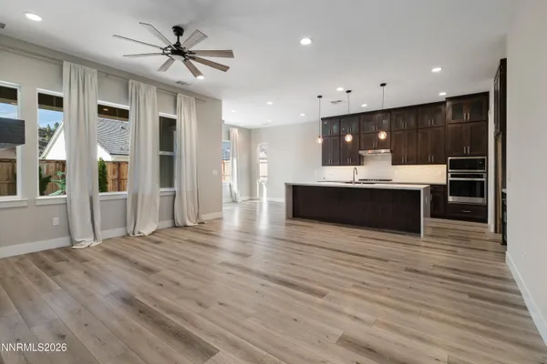 $900,000 | 250 Commodore Drive, Verdi, NV 89439