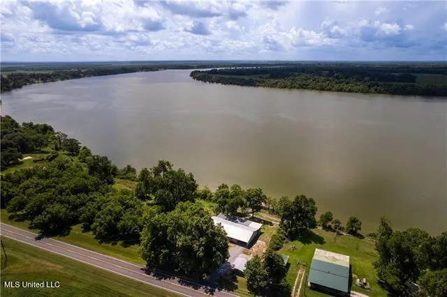 $259,000 | 5887 Highway 565, Jonesville, LA 71343