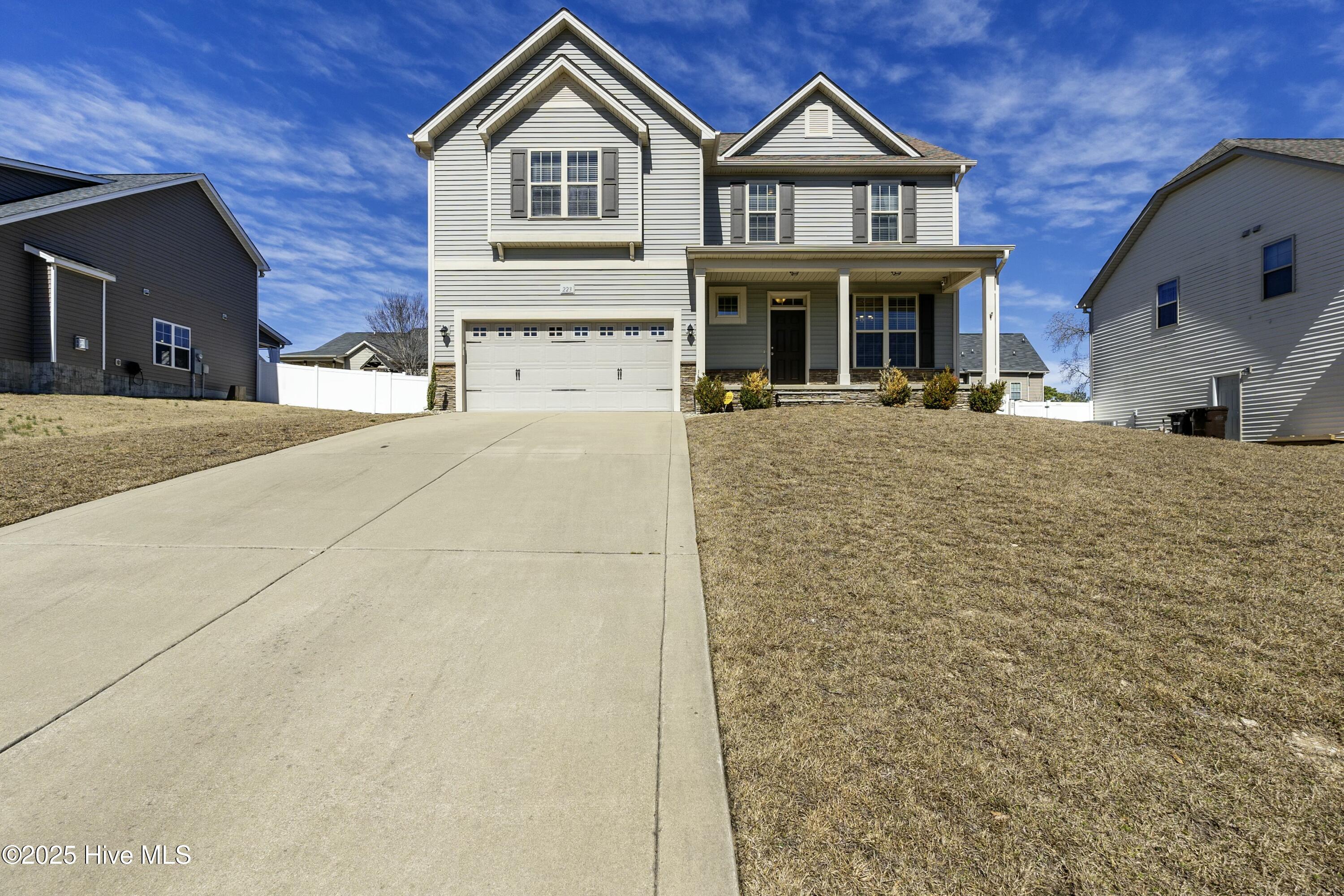 223 Samuel Nicholas Drive Cameron, NC 28326 - Photo 3 of 37 Driveway