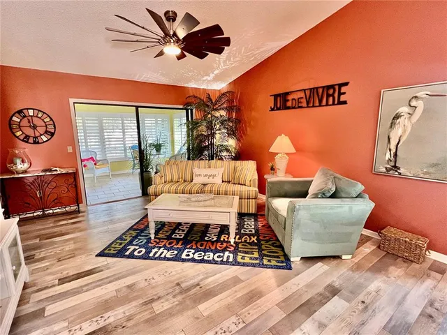 $277,000 | 2150 Elm Street, Unit 605, Dunedin, FL 34698