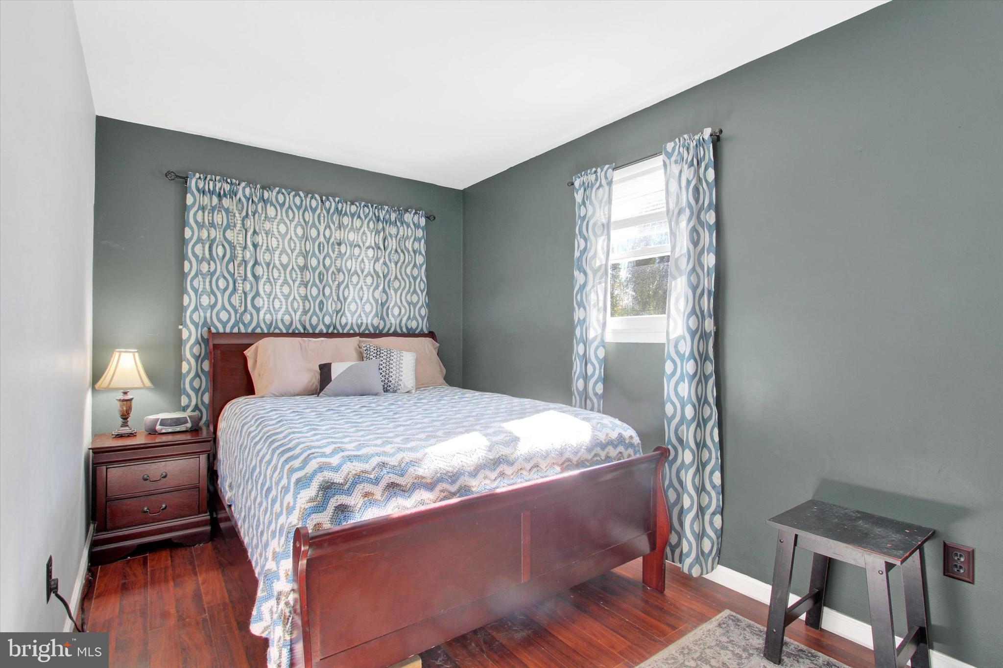 1365 Hanover Road Gettysburg, PA 17325 - Photo 18 of 26 a bedroom with a bed and a window