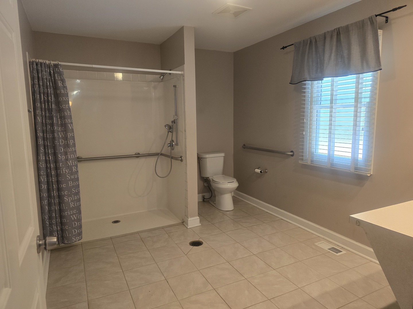 312 Nuttall Road Riverside, IL 60546 - Photo 13 of 35 a bathroom with a toilet and a shower