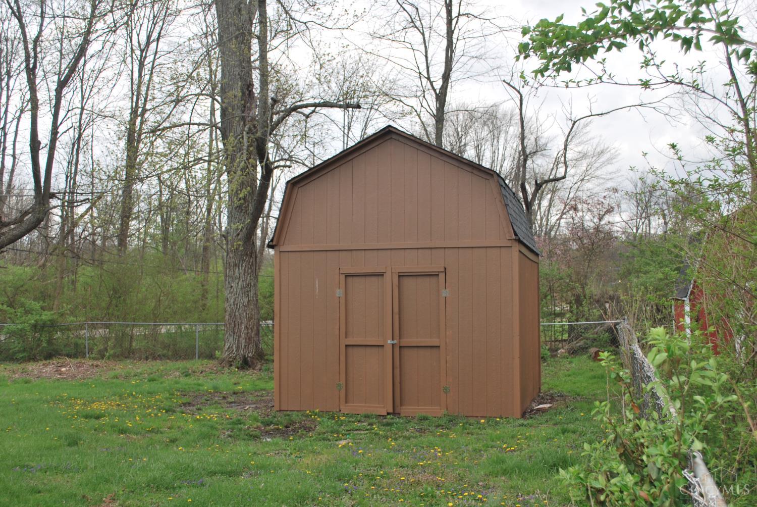 1707 Parker Road Milford, OH 45150 - Photo 8 of 38