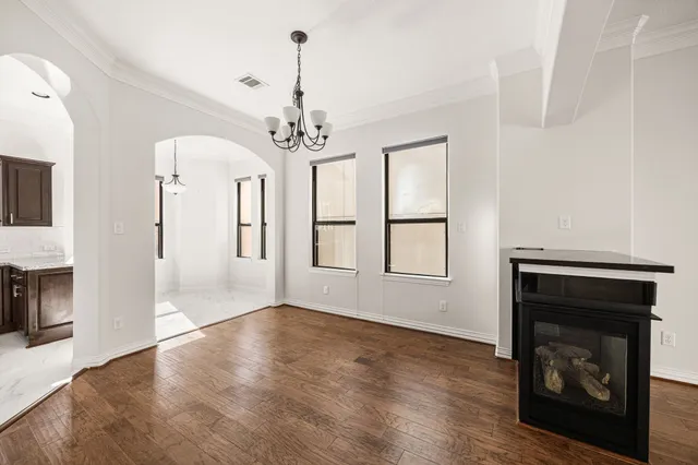 $3,000 | 7227 Laguna Villas, Houston, TX 77036