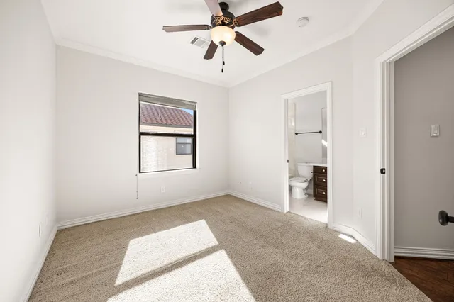 $3,000 | 7227 Laguna Villas, Houston, TX 77036