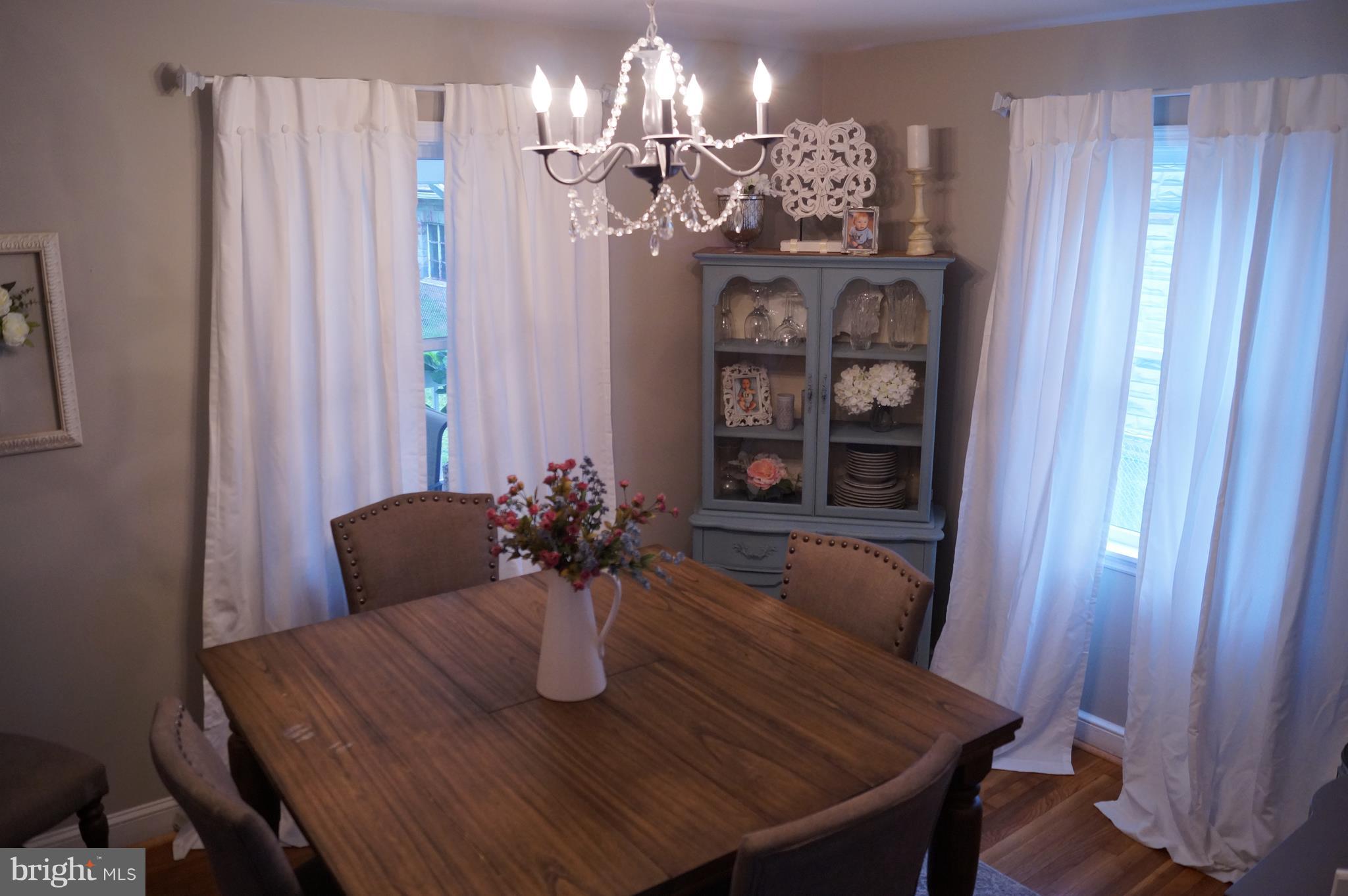 5536 Oakland Road Halethorpe, MD 21227 - Photo 2 of 26 Dining Room