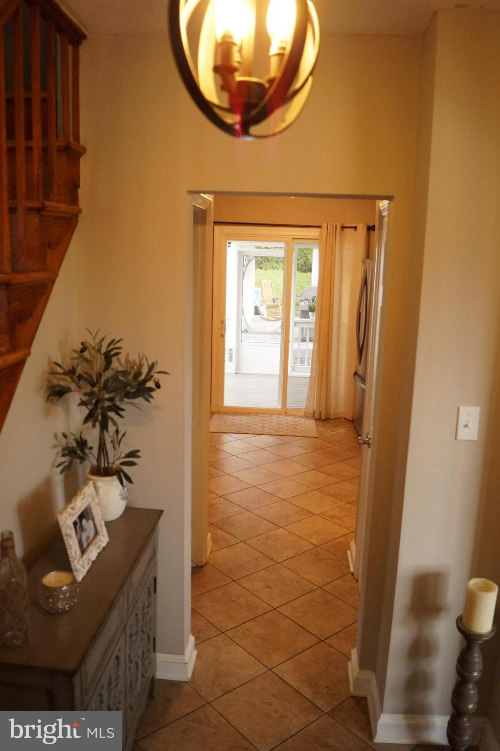 5536 Oakland Road Halethorpe, MD 21227 - Photo 5 of 26 Interior (General)