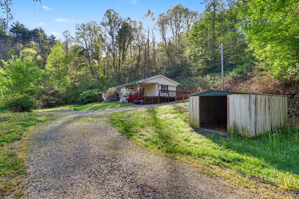 20 Bates Creek Road Murphy, NC 28906 - Photo 6 of 47