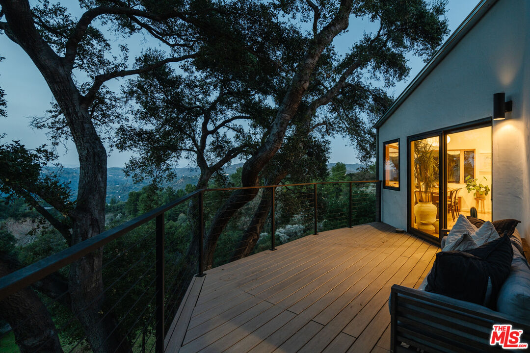 2002 Tuna Canyon Road Topanga, CA 90290 - Photo 70 of 70 a view of a balcony with yard