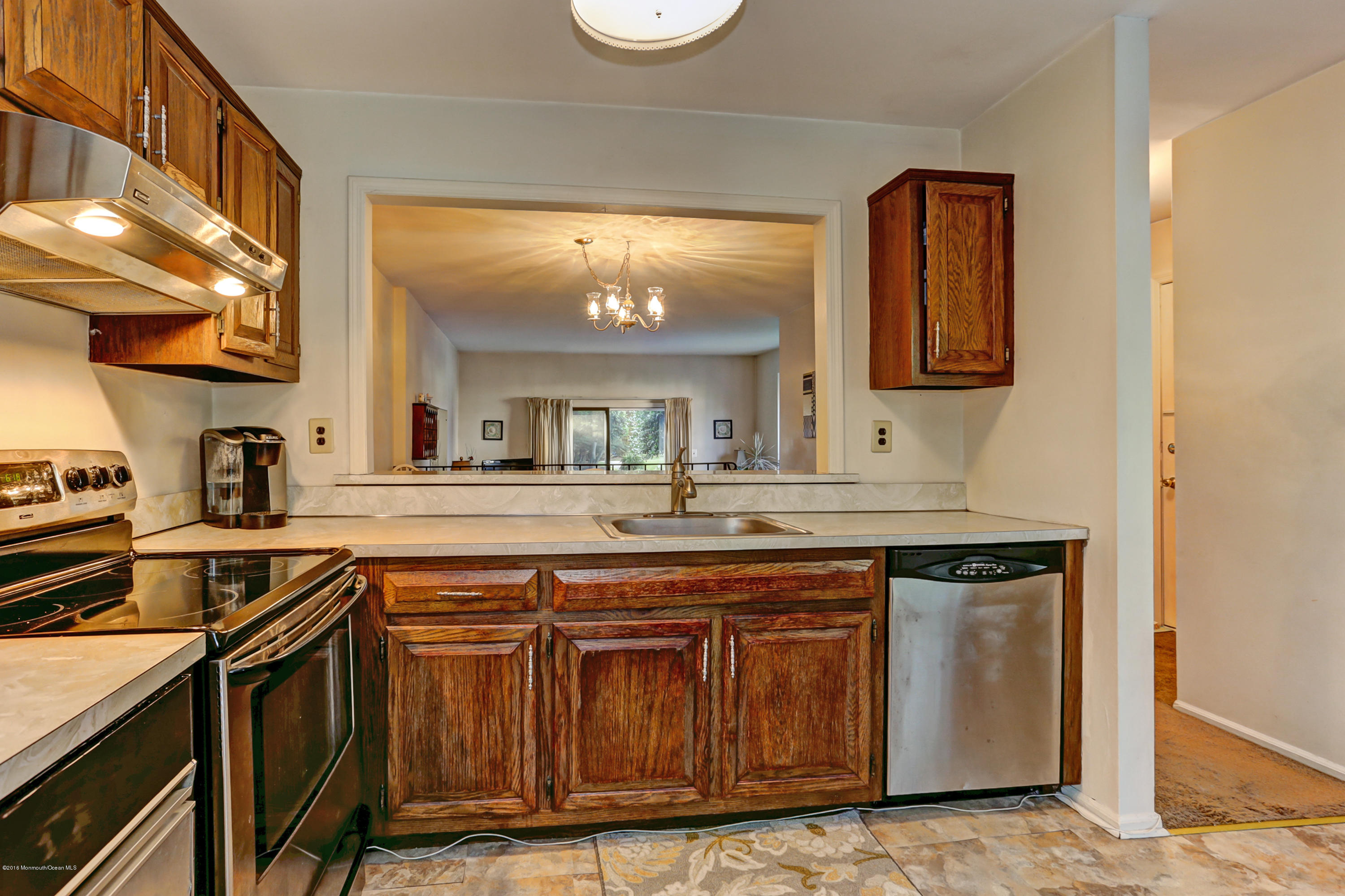 21 Wyckham Road Spring Lake Heights, NJ 07762 - Photo 5 of 22 6
