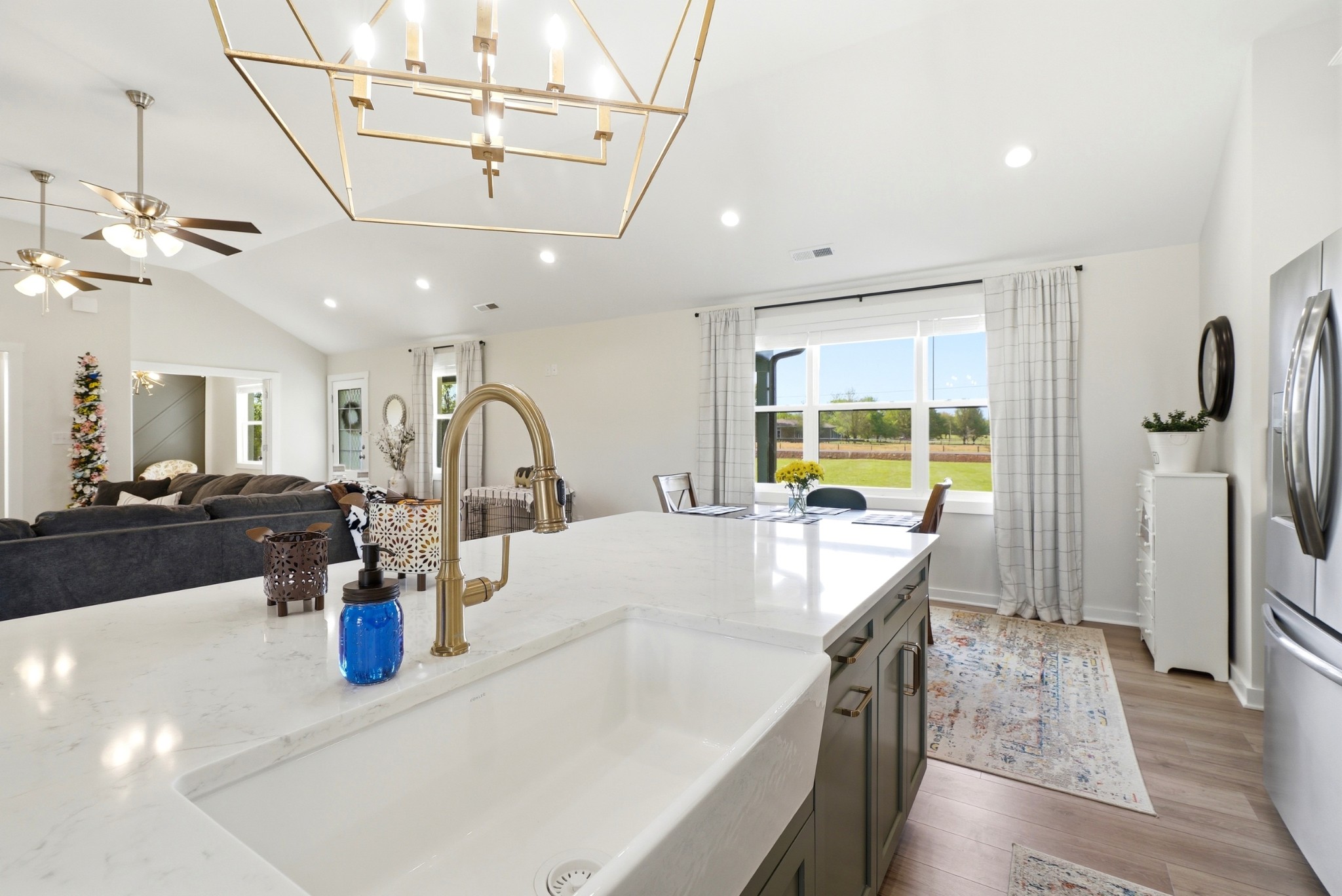 600 Squire Hall Road Shelbyville, TN 37160 - Photo 21 of 69 a kitchen with a refrigerator a sink and dishwasher