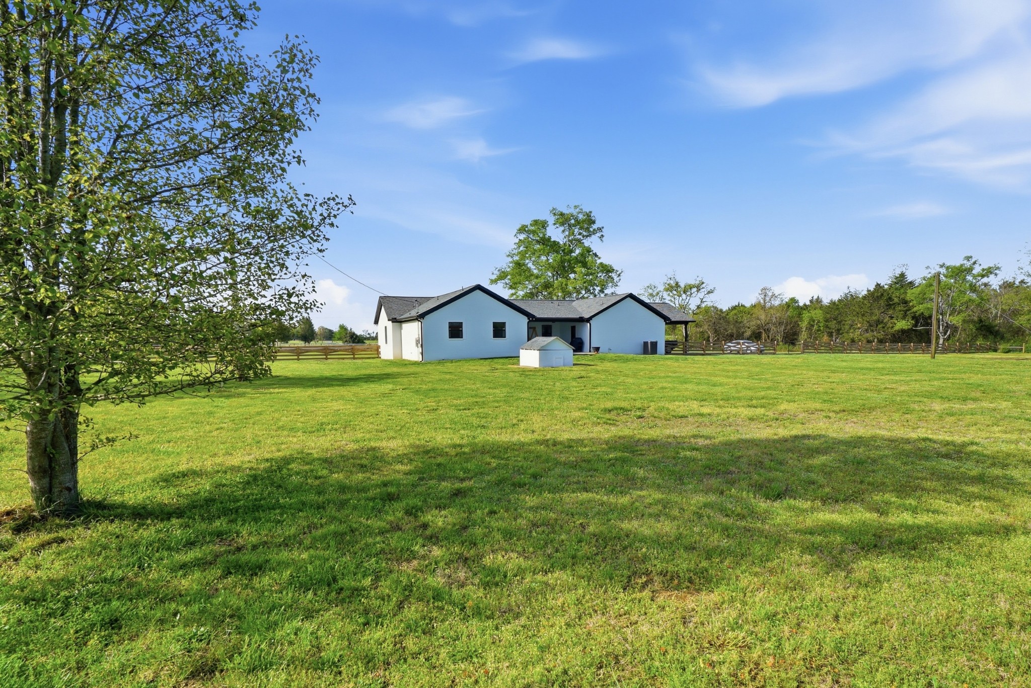 600 Squire Hall Road Shelbyville, TN 37160 - Photo 7 of 69 a view of a house with a big yard