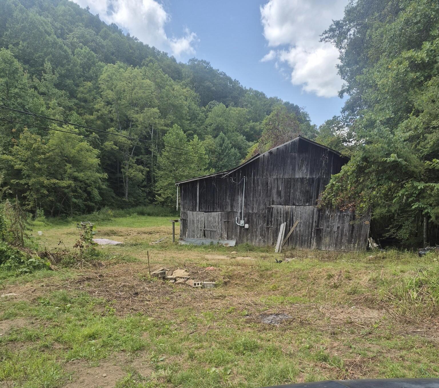 4151 Crane Creek Road Manchester, KY 40962 - Photo 1 of 27 1000023334
