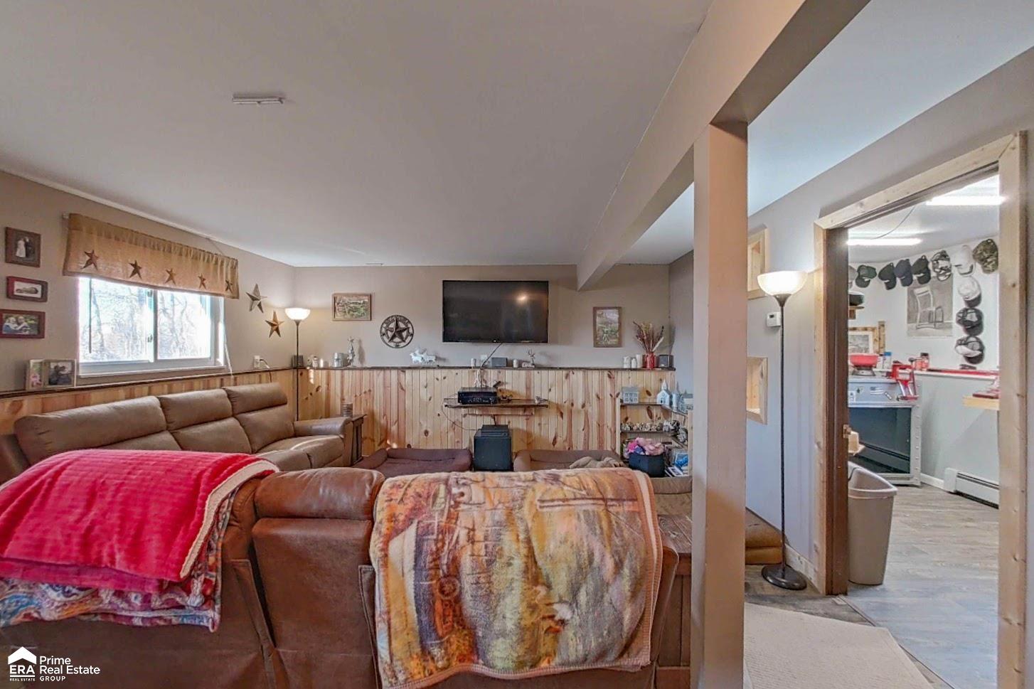 11399 East Stanley Road Davison, MI 48423 - Photo 26 of 60 50103786-25.JPG