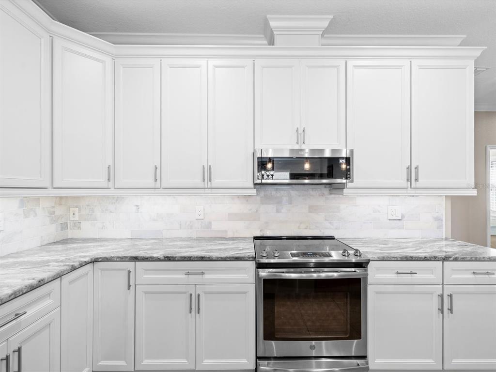 2126 Parrot Fish Drive Holiday, FL 34691 - Photo 11 of 82