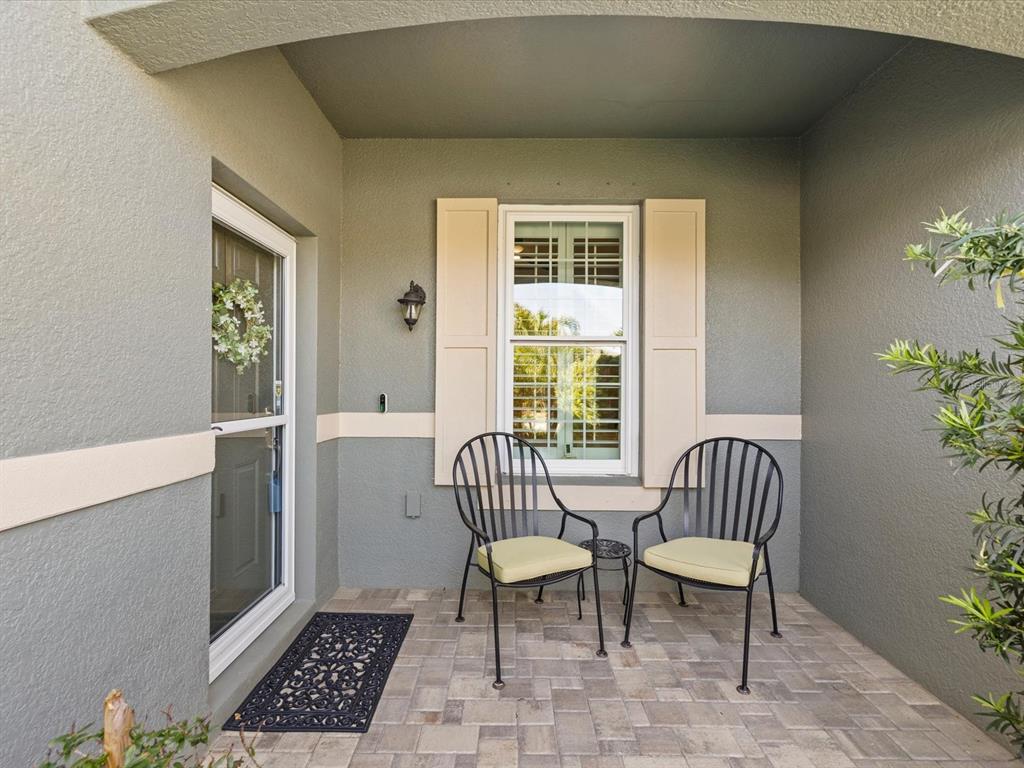 2126 Parrot Fish Drive Holiday, FL 34691 - Photo 4 of 82