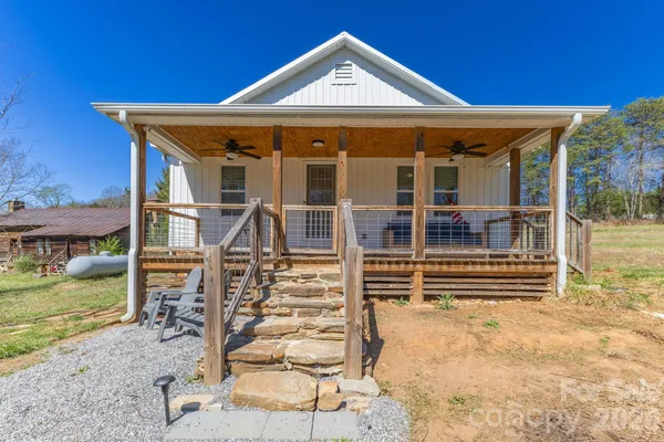 $275,000 | 98 Poplar Springs Road, Hiddenite, NC 28636