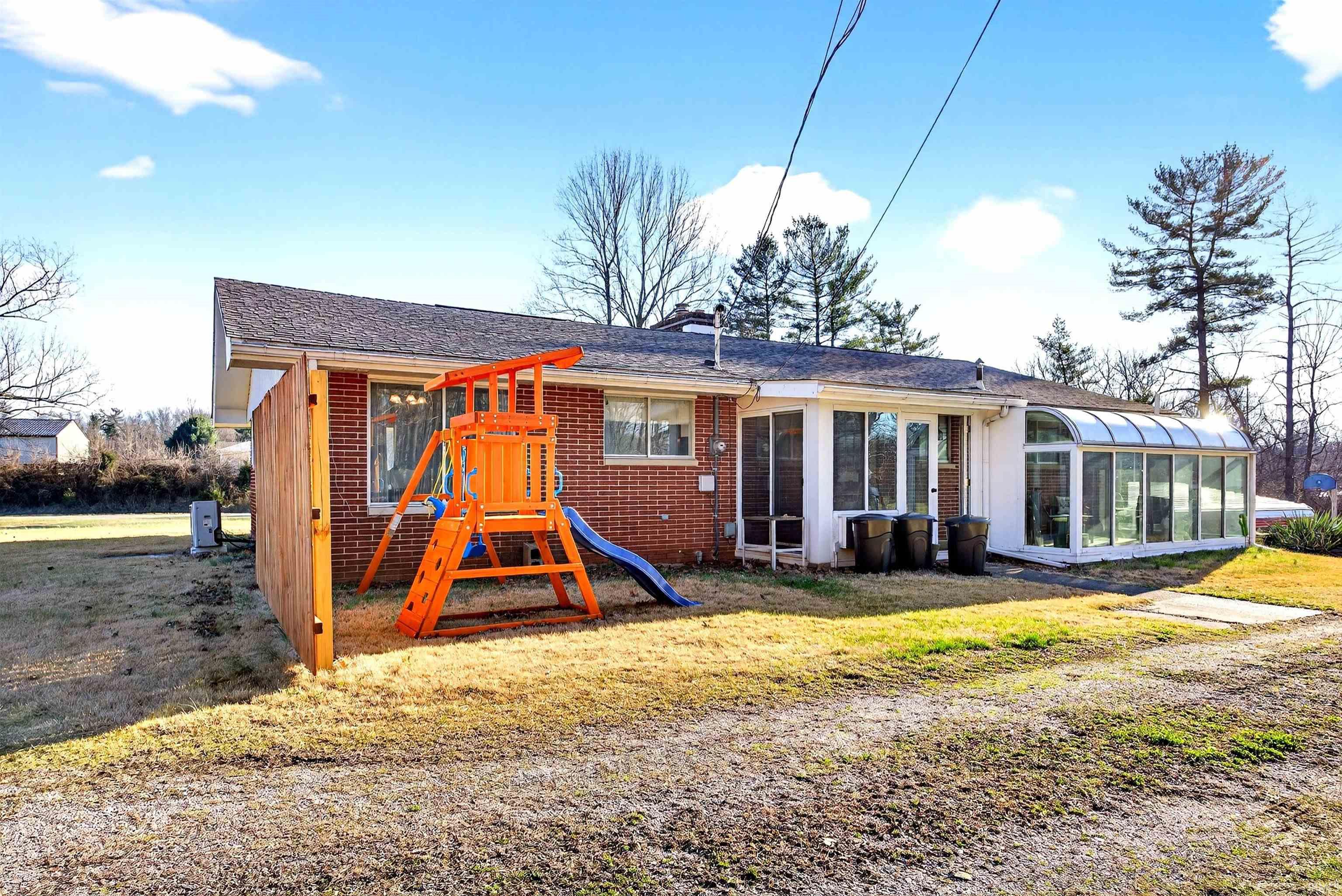 895 Highway 60 Mitchell, IN 47446 - Photo 33 of 36