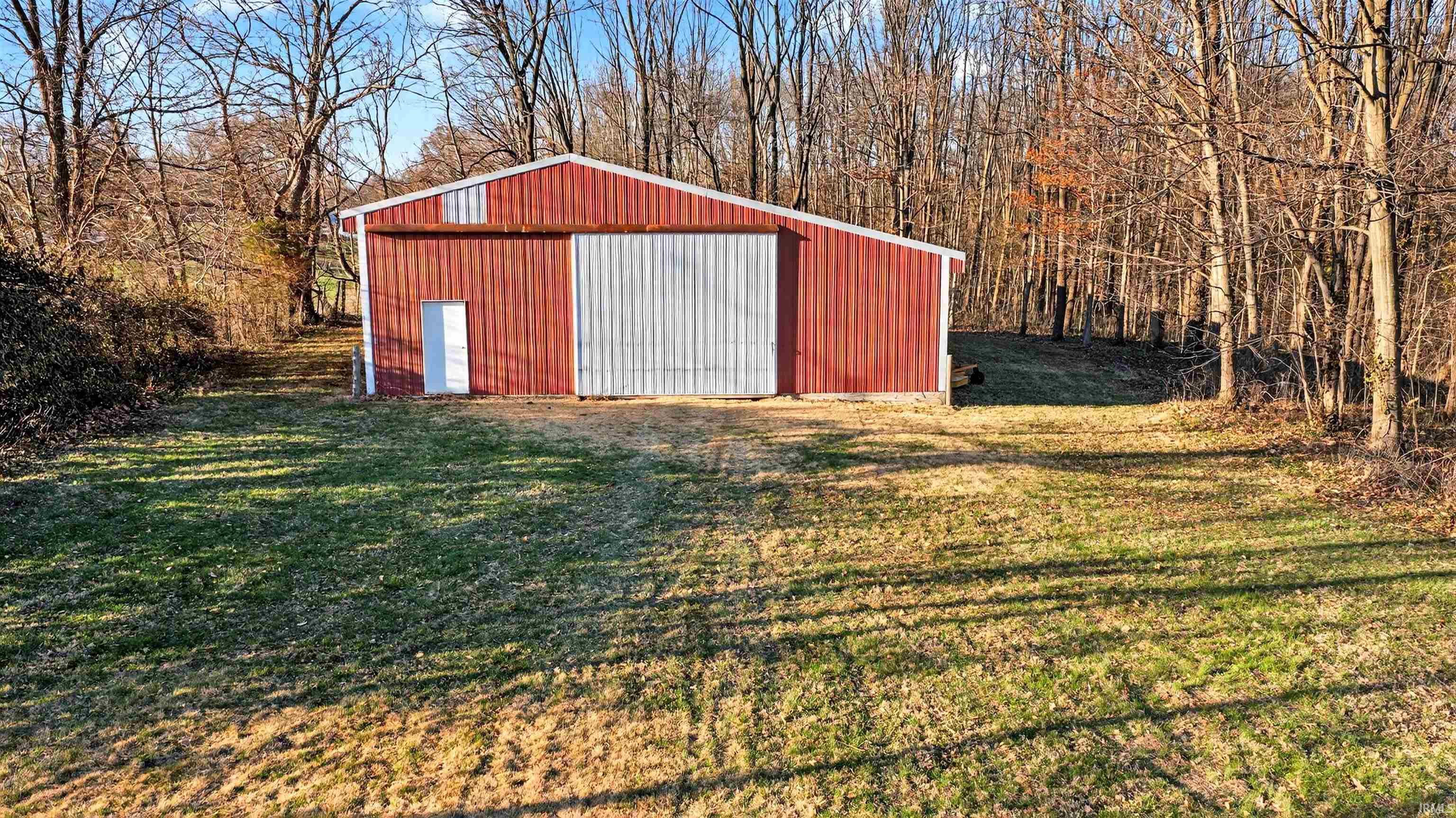 895 Highway 60 Mitchell, IN 47446 - Photo 34 of 36