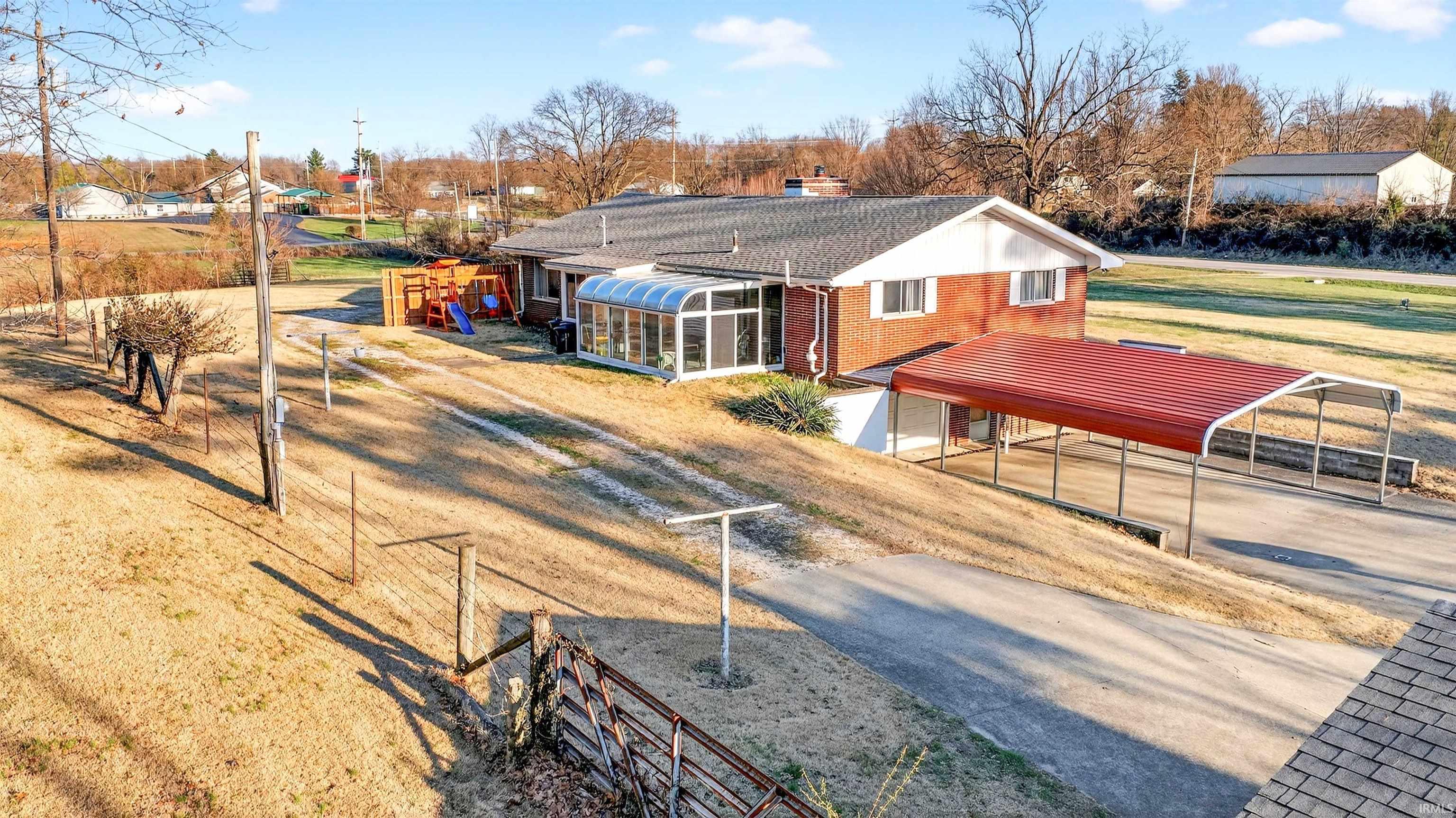 895 Highway 60 Mitchell, IN 47446 - Photo 5 of 36