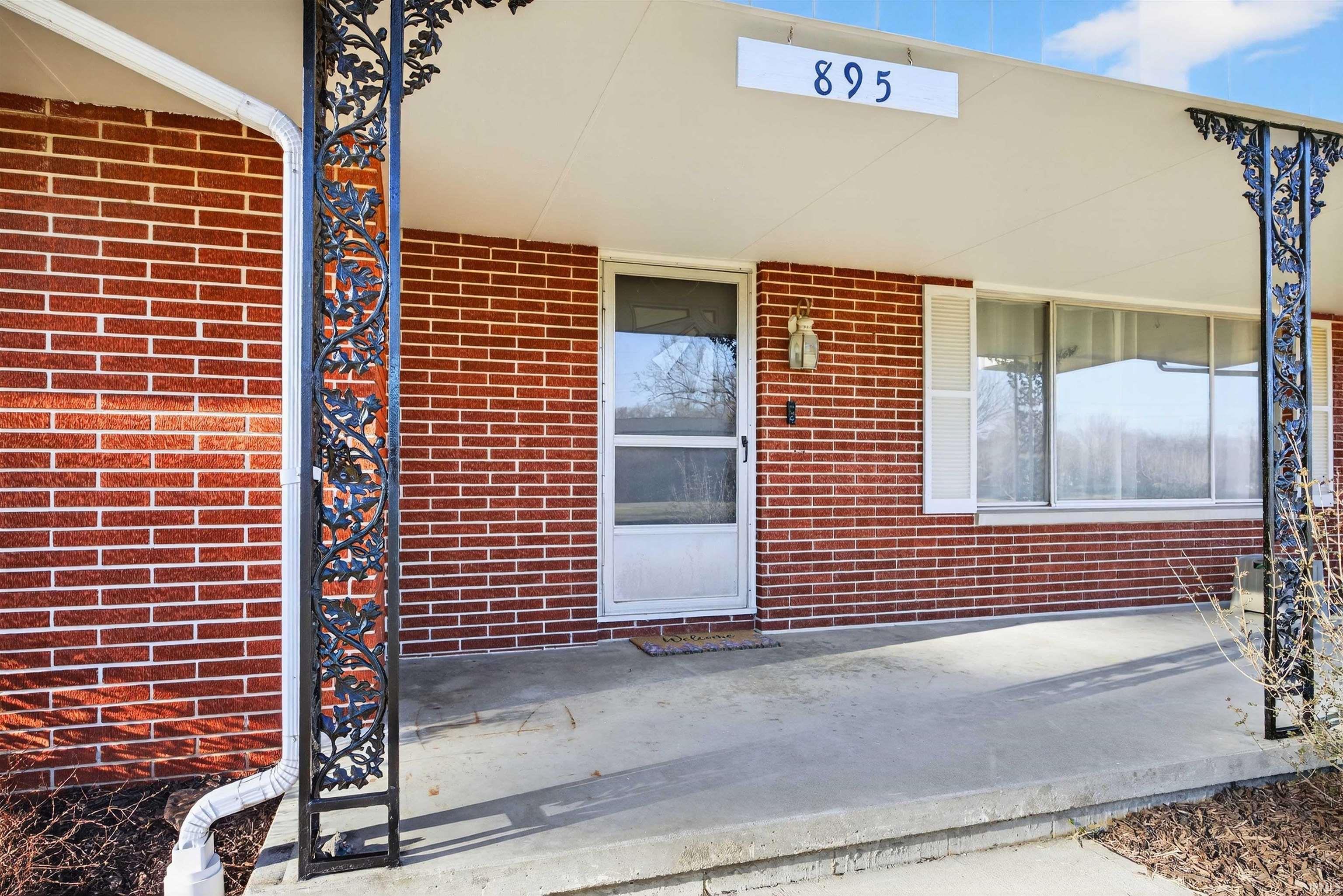 895 Highway 60 Mitchell, IN 47446 - Photo 7 of 36