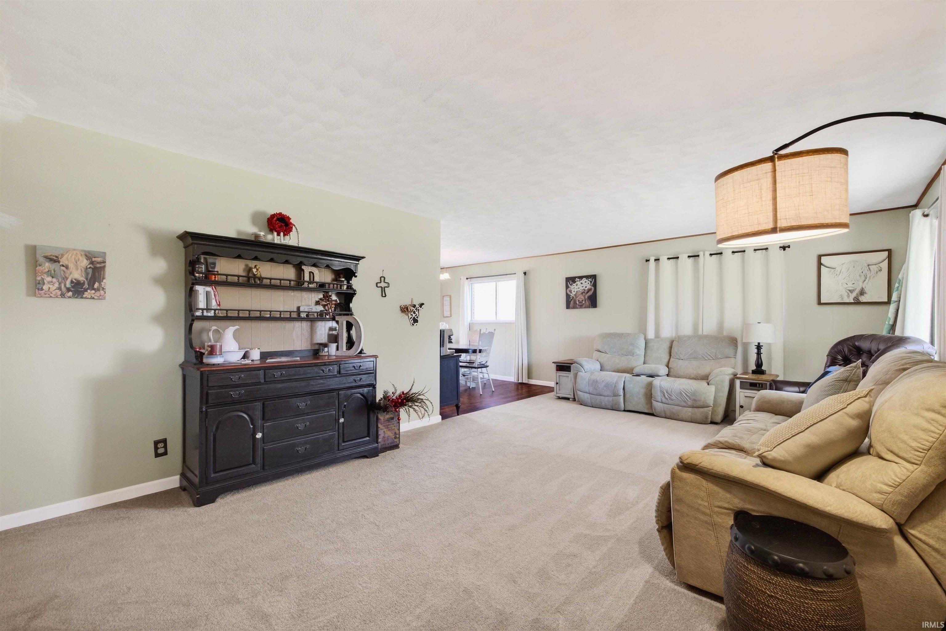 895 Highway 60 Mitchell, IN 47446 - Photo 8 of 36