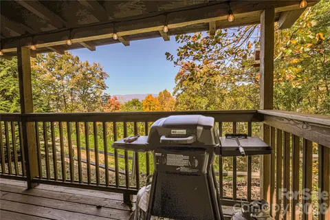 $349,000 | 658 Biltmore Circle, Unit 82, Bryson City, NC 28713
