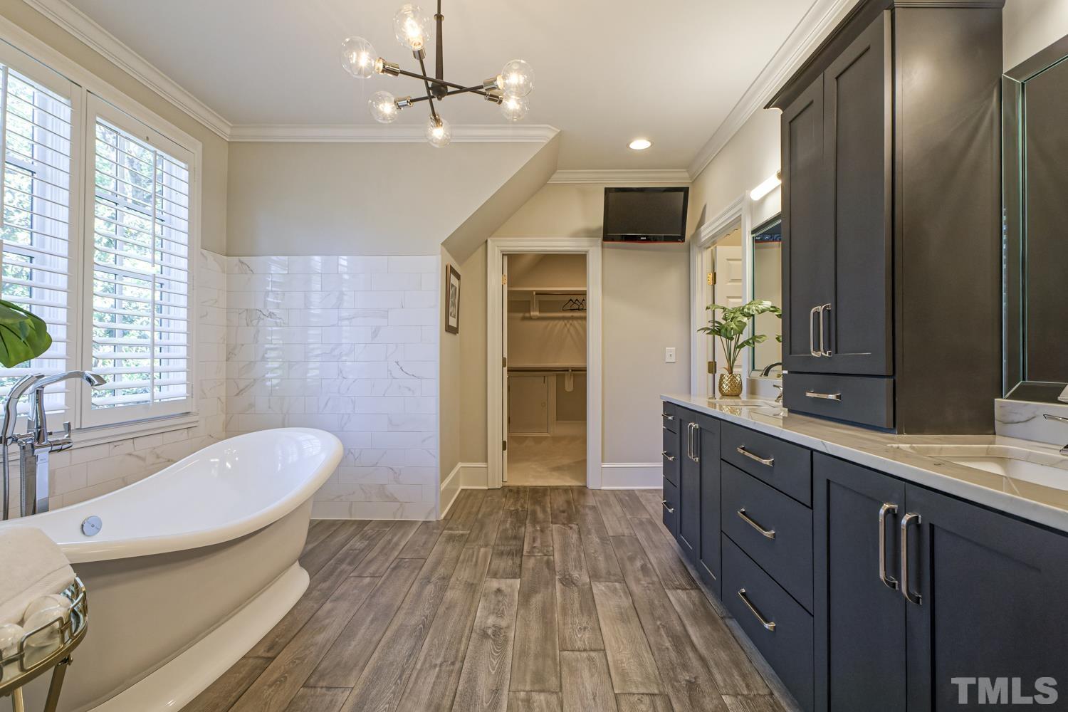 2642 Churchill Road Raleigh, NC 27608 - Photo 57 of 98