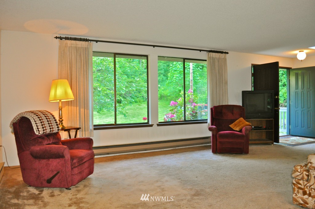 20243 Renton-Maple Valley Road Renton, WA 98058 - Photo 5 of 19