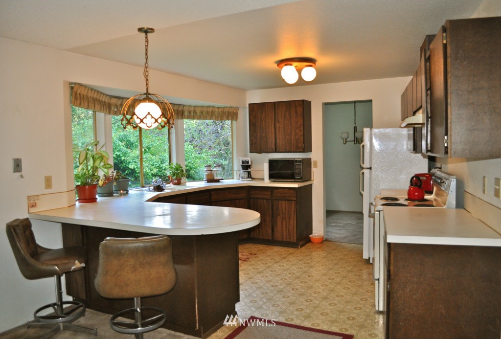20243 Renton-Maple Valley Road Renton, WA 98058 - Photo 6 of 19