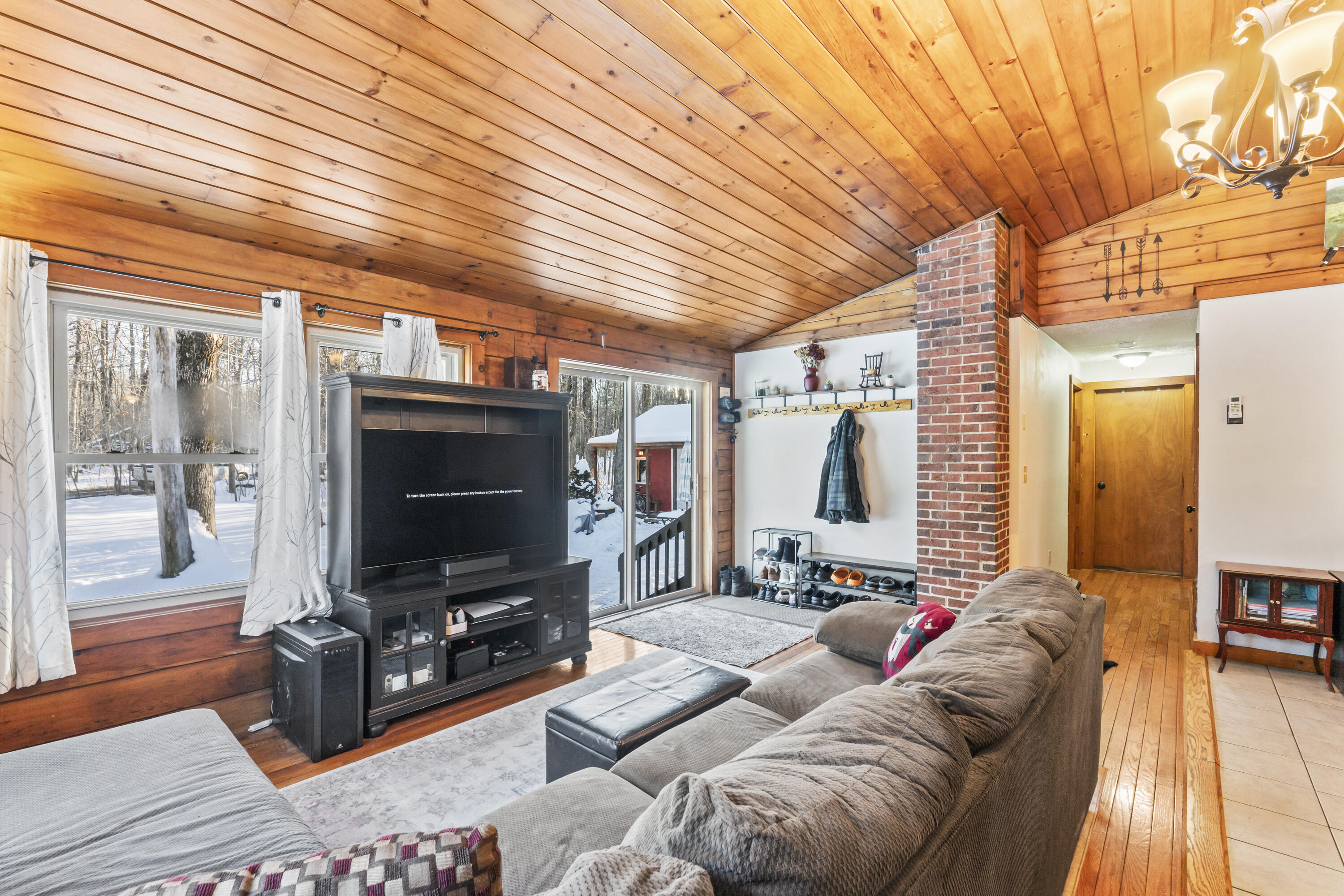 80 Marston Road Richmond, ME 04357 - Photo 11 of 33 Living Room