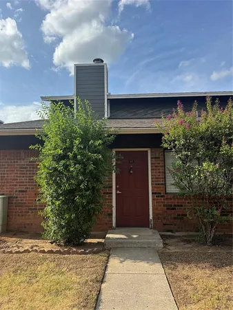 $127,000 | 1122 Millview Drive, Unit 802, Arlington, TX 76012