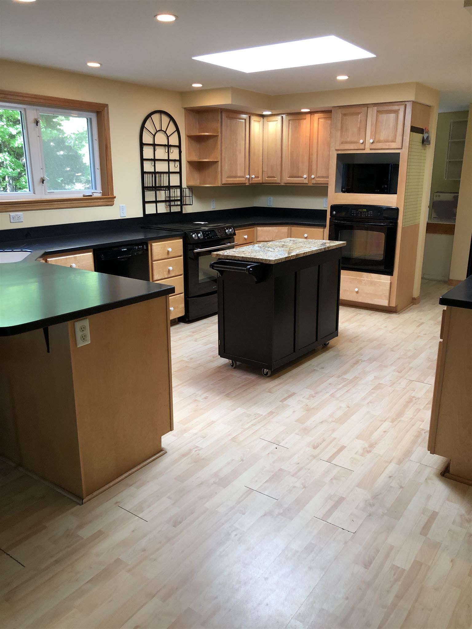 939 Old Bristol Road New Hampton, NH 03256 - Photo 5 of 23