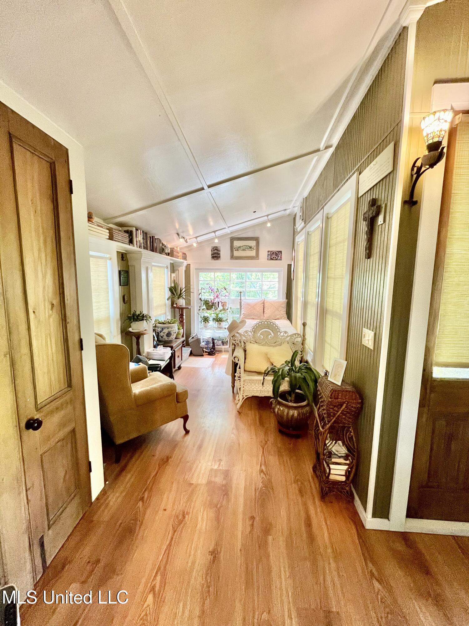 309 South Jackson Street Crystal Springs, MS 39059 - Photo 15 of 45 IMG_2583