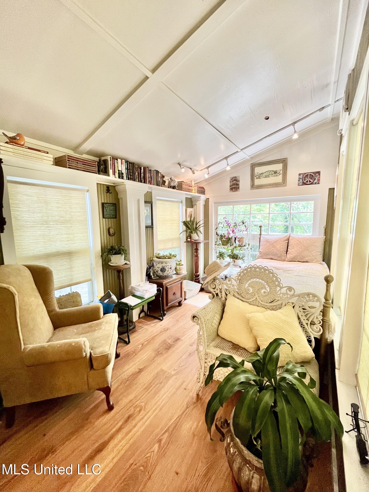 309 South Jackson Street Crystal Springs, MS 39059 - Photo 17 of 45 IMG_2586