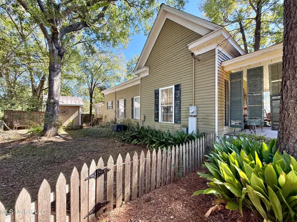 $175,000 | 309 South Jackson Street, Crystal Springs, MS 39059