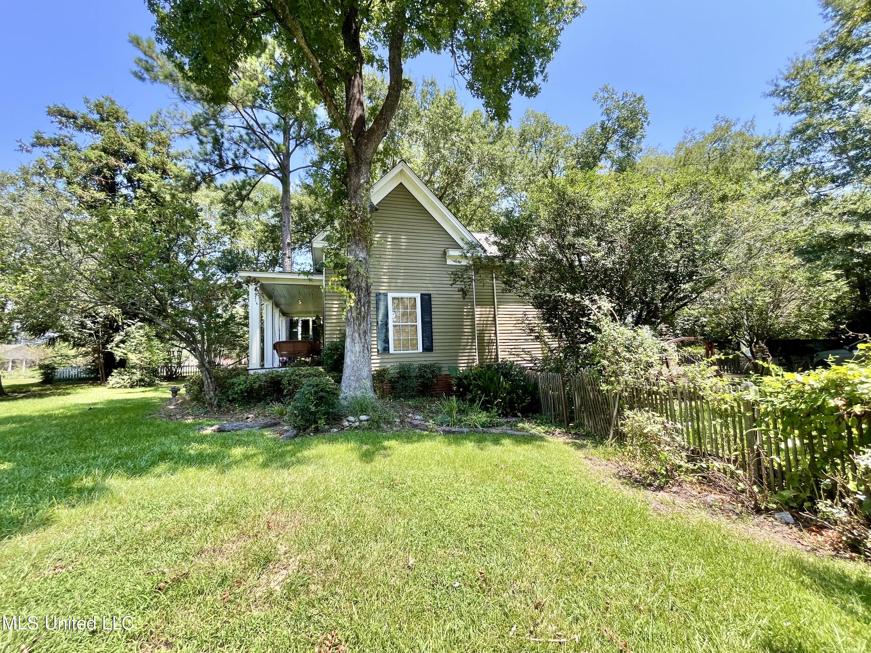 309 South Jackson Street Crystal Springs, MS 39059 - Photo 31 of 45 IMG_2654