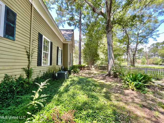 $175,000 | 309 South Jackson Street, Crystal Springs, MS 39059