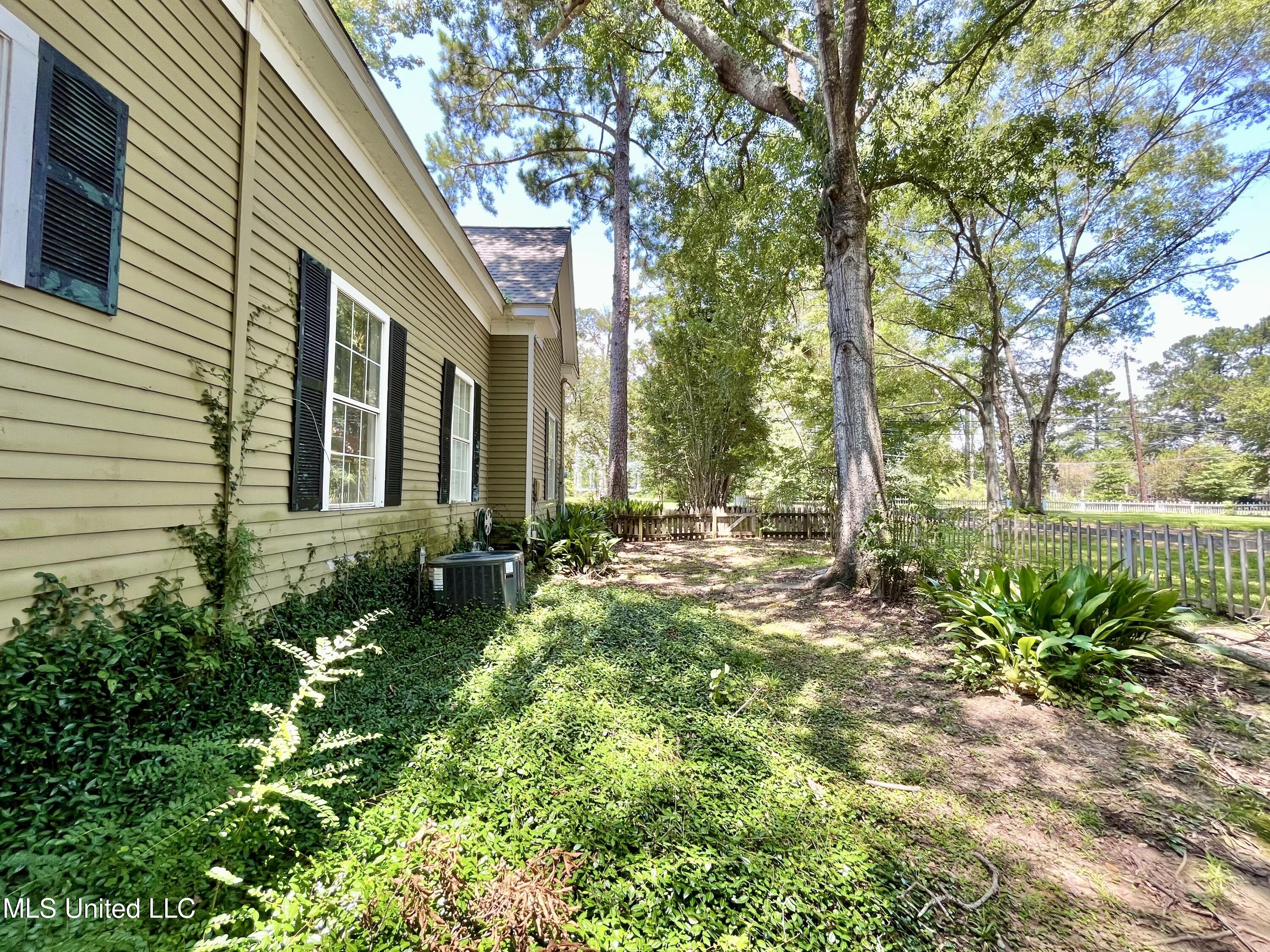 309 South Jackson Street Crystal Springs, MS 39059 - Photo 43 of 45 IMG_2632