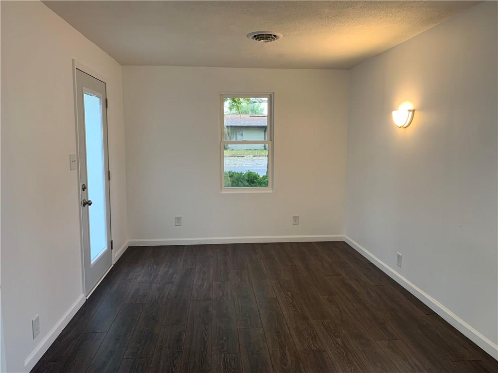132 Maple Street Hope, IN 47246 - Photo 14 of 28 Gallery Image 14