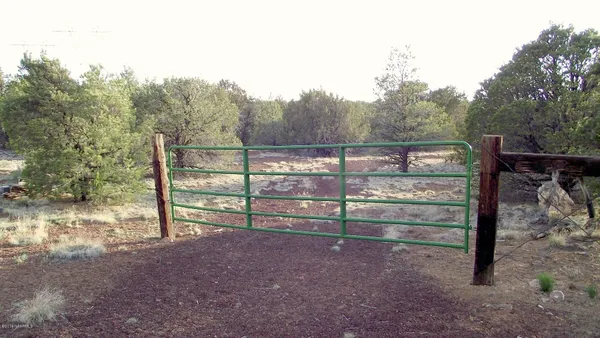 $300,000 | 12498 North Chino Road, Williams, AZ 86046