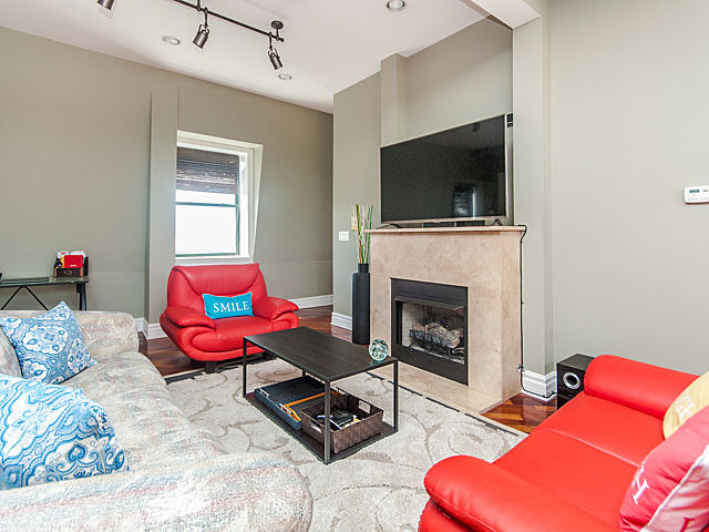 2119 South Halsted Street, Unit 4W Chicago, IL 60608 - Photo 3 of 23