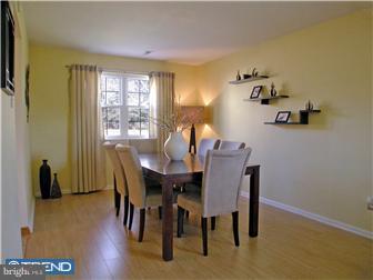 17 Heather Valley Road Holland, PA 18966 - Photo 5 of 12 Dining Room