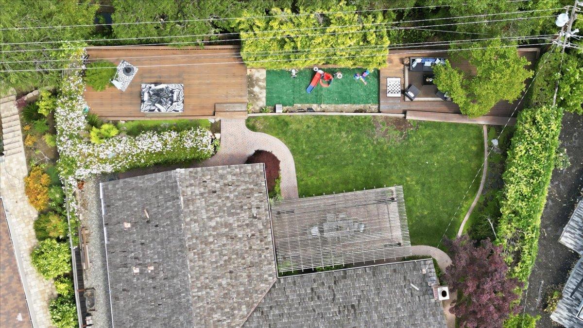 216 Montclair Road Los Gatos, CA 95032 - Photo 27 of 44
