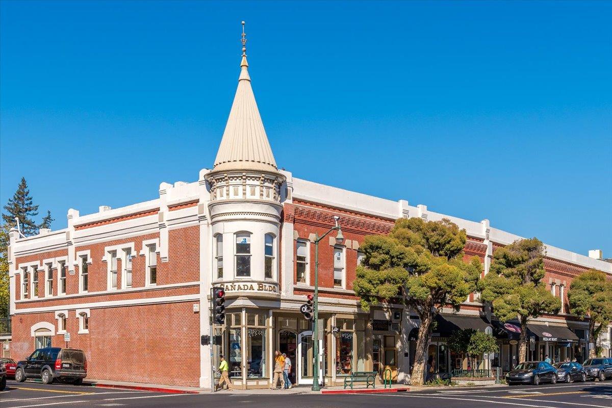 216 Montclair Road Los Gatos, CA 95032 - Photo 31 of 44 a view of a building with a street