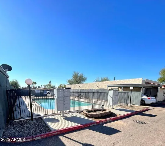 $1,295 | 6527 North 67th Avenue, Unit 101, Glendale, AZ 85301